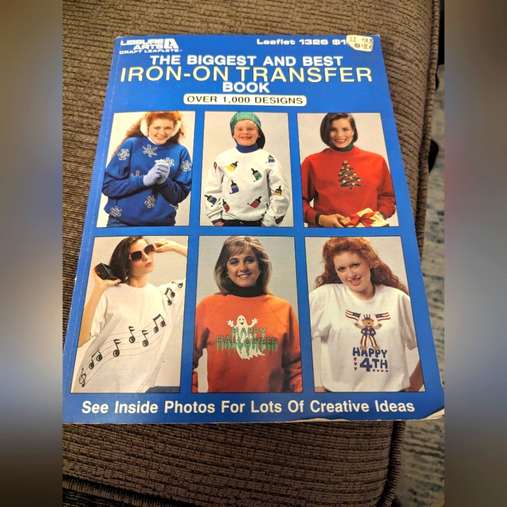Leisure Arts Iron On Transfers Book. Over 1000 Designs. Vintage.